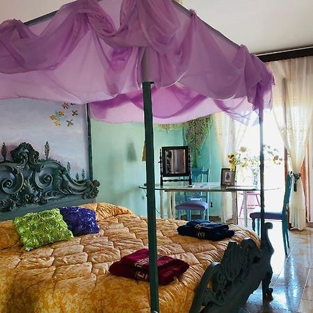 罗卡伊恩佩里亚莱Big House Vicino Al Castello公寓 外观 照片